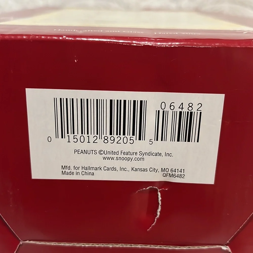 Hallmark A Charlie Brown Christmas, new‎ in box